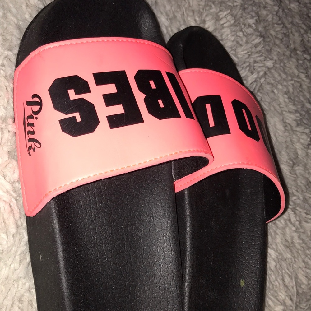 Pink vs slides “Good Vibes”